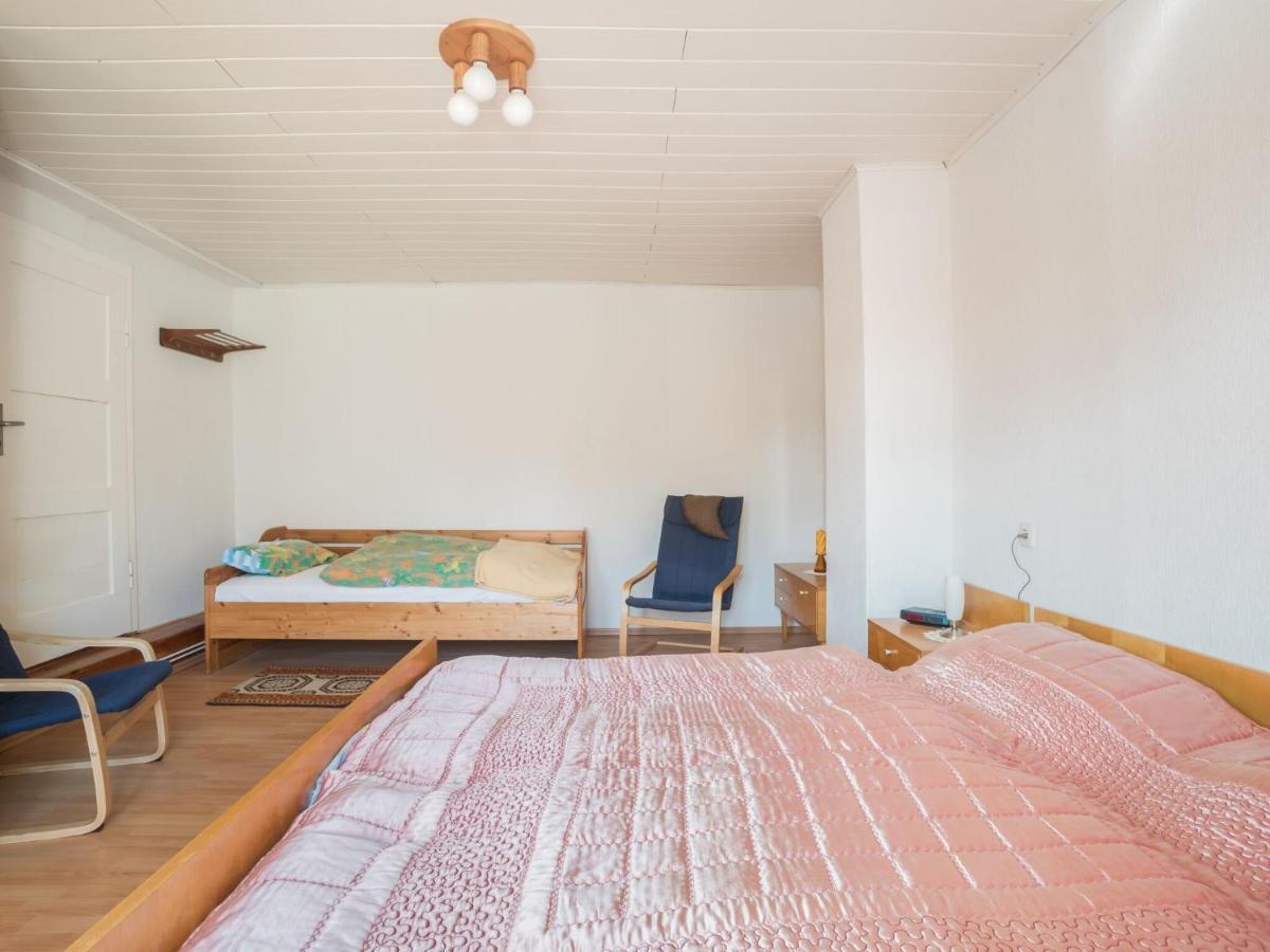 Alluring Holiday Home In Meisdorf With Garden ภายนอก รูปภาพ
